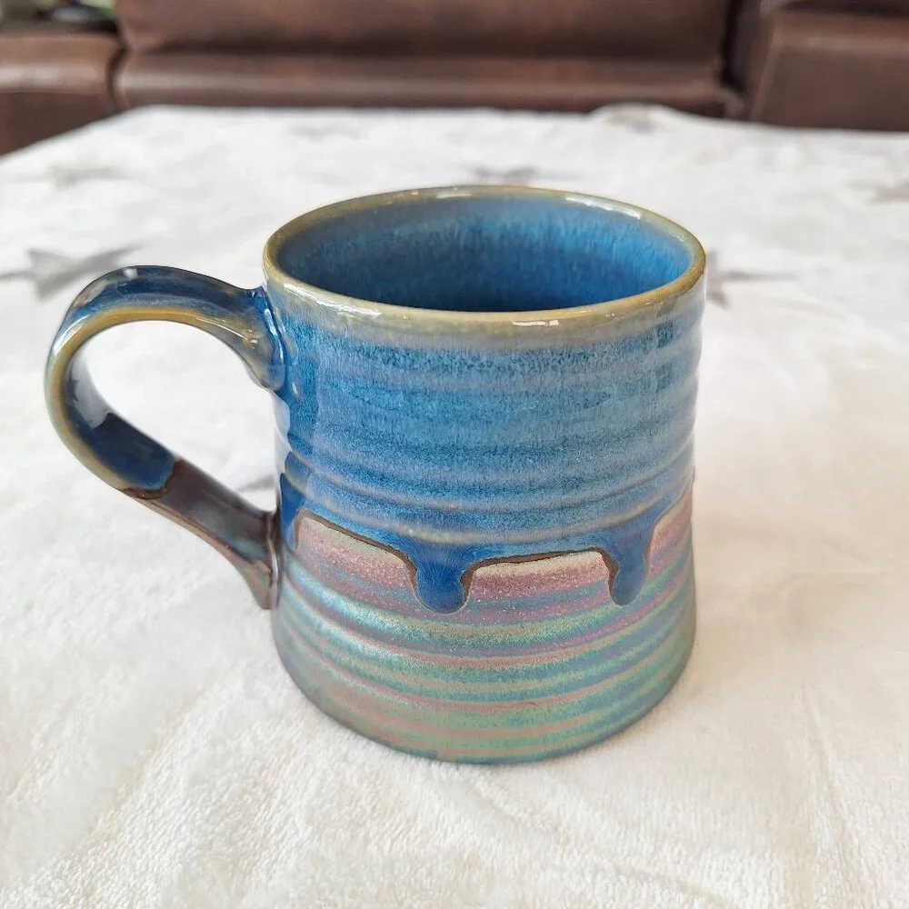 2017 SD Spectrum Desighz Blue Iridescent Drip Glaze Coffee Mug Metallic & Glaze